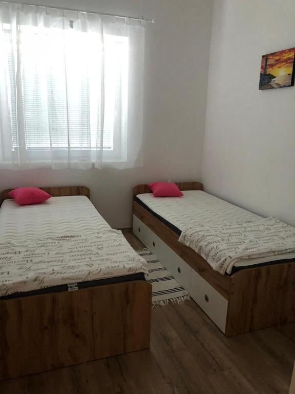 Apartmaji Meduza Apartment *